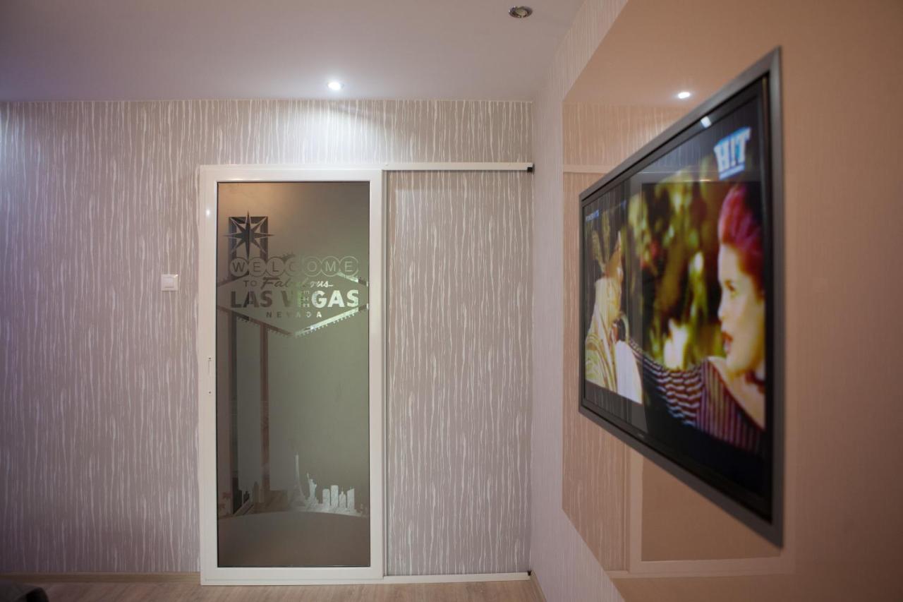 Lvc,Lac & Nyc Apartshotel Faleza Galaţi Εξωτερικό φωτογραφία