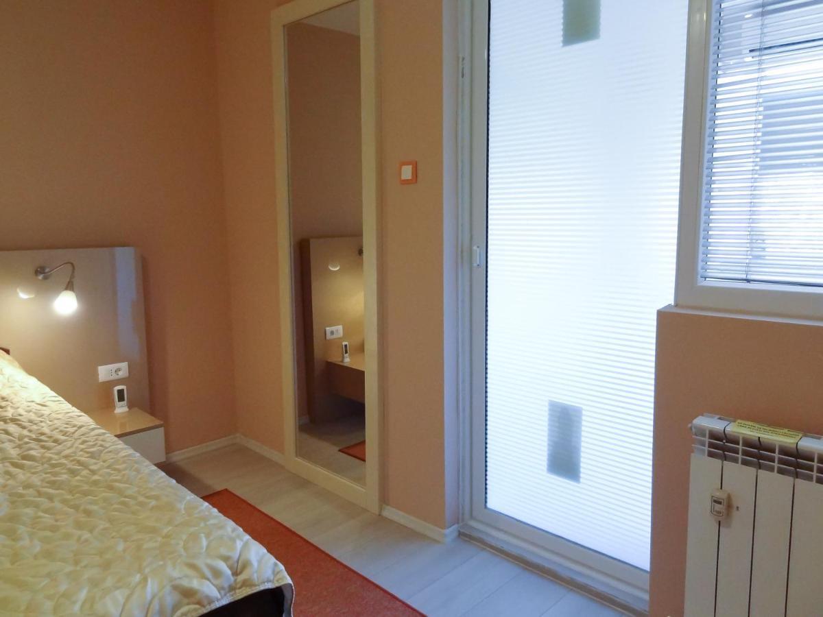 Lvc,Lac & Nyc Apartshotel Faleza Galaţi Εξωτερικό φωτογραφία