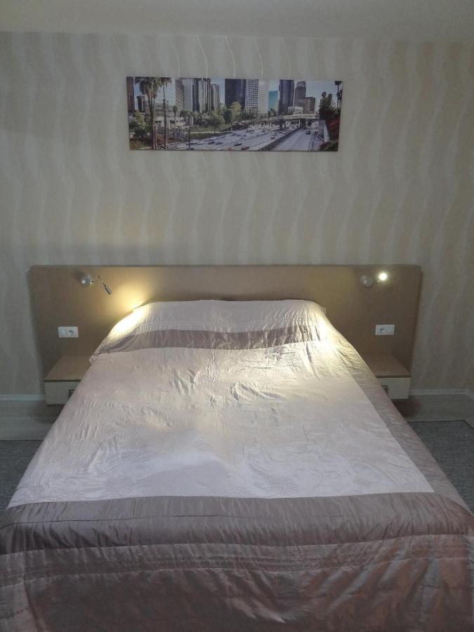 Lvc,Lac & Nyc Apartshotel Faleza Galaţi Εξωτερικό φωτογραφία