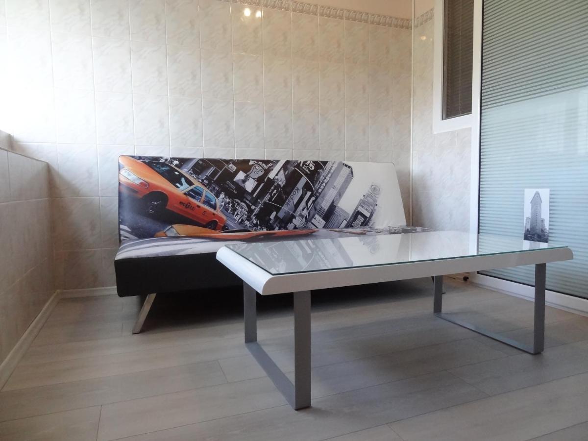 Lvc,Lac & Nyc Apartshotel Faleza Galaţi Εξωτερικό φωτογραφία