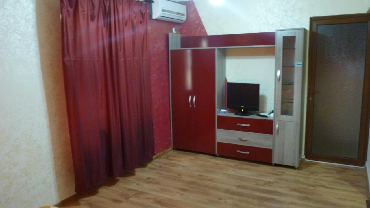 Lvc,Lac & Nyc Apartshotel Faleza Galaţi Εξωτερικό φωτογραφία