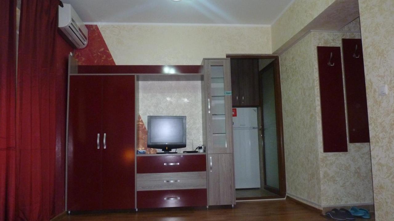 Lvc,Lac & Nyc Apartshotel Faleza Galaţi Εξωτερικό φωτογραφία